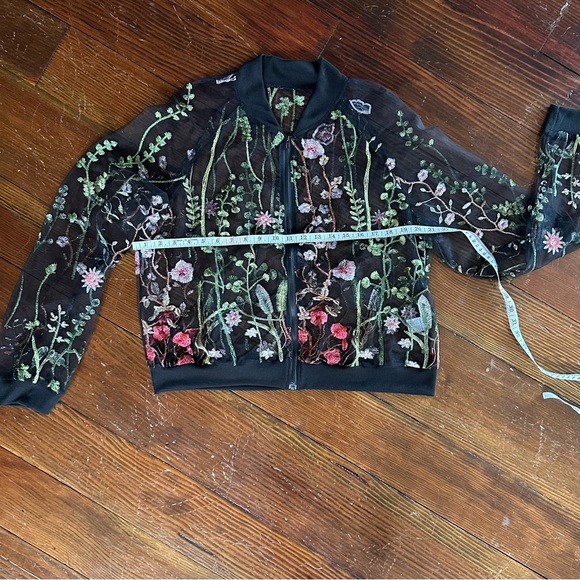 Jackets & Blazers - Green and Black Floral Bomber Jacket with Zipper Closure